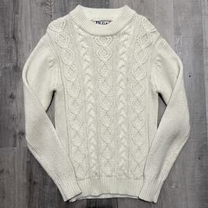 Vintage TRAX 80s White Cable Knit Acrylic Pull Over Apres Ski Sweater Size Small